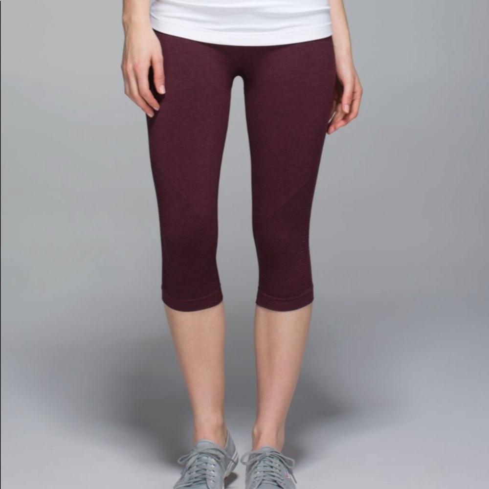 Lululemon In The Flow‎ Crop II